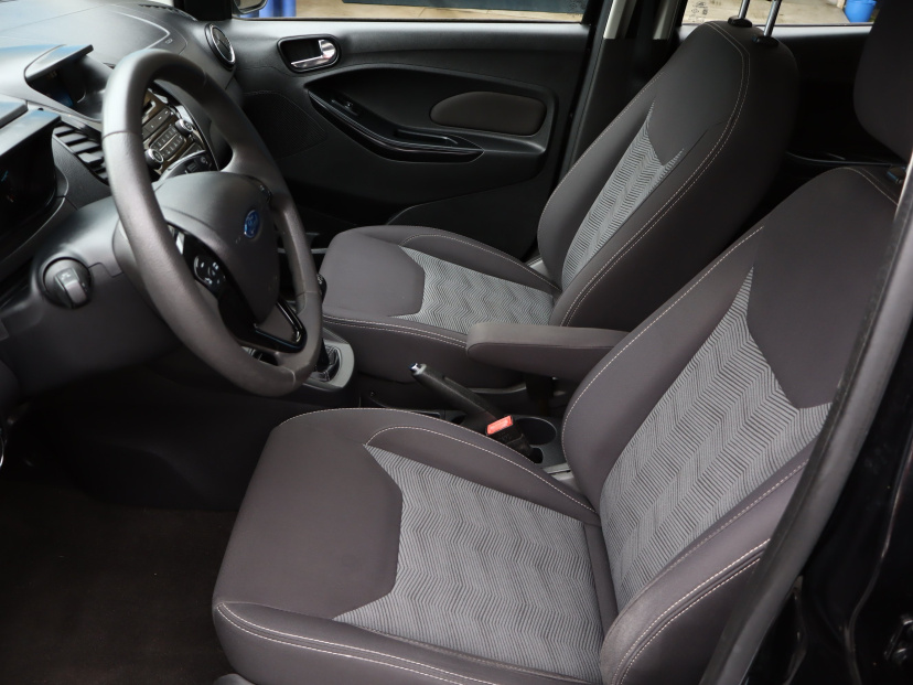 Ford Ka+, 2017