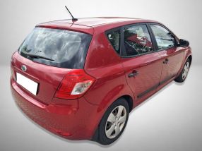Kia Ceed - 2011