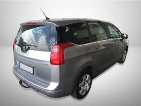 Peugeot 5008 - 2015