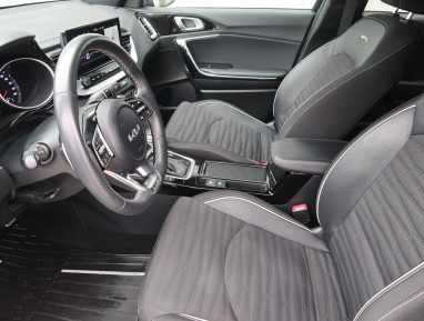 Kia ProCeed - 2024