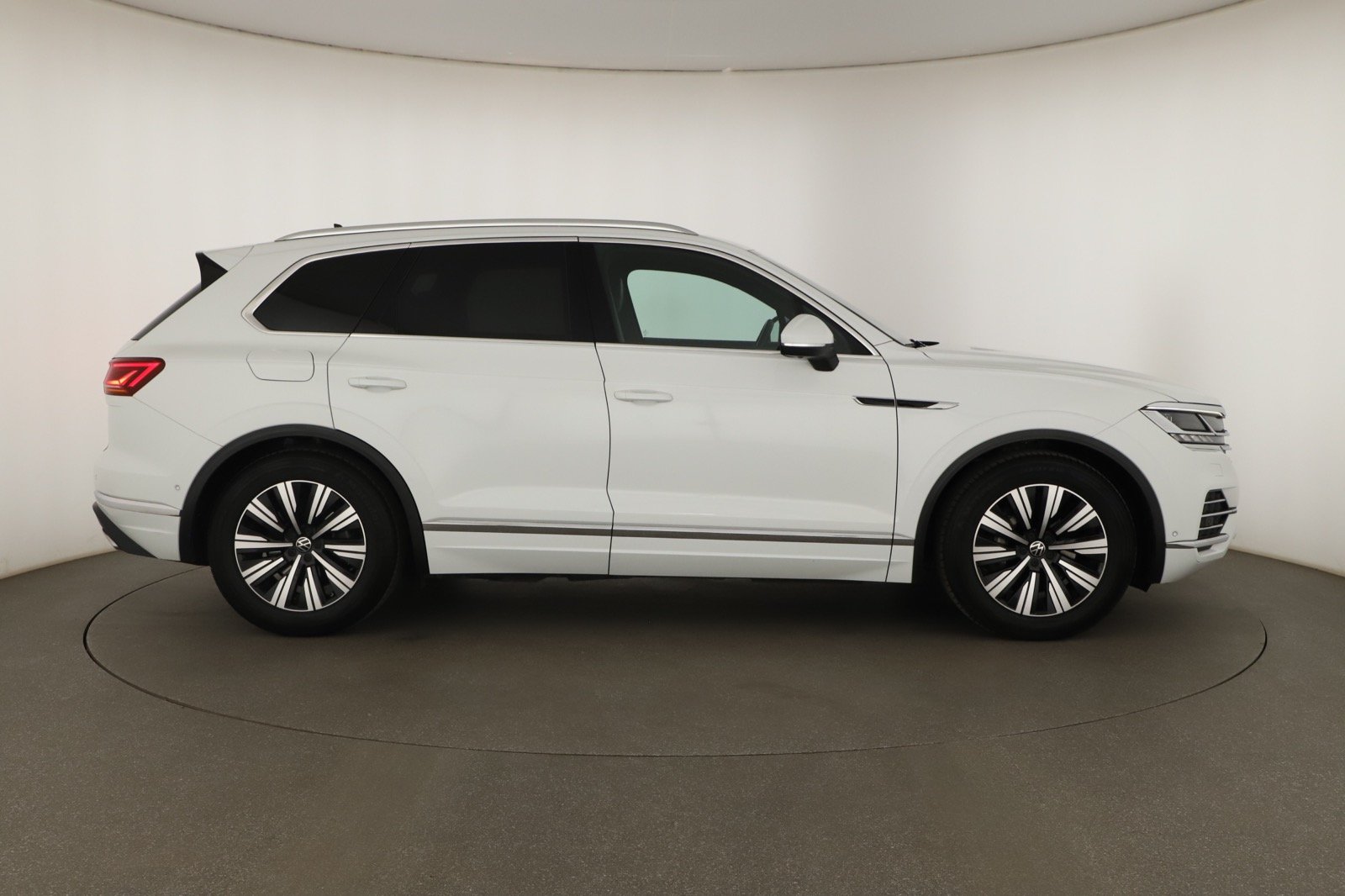Volkswagen Touareg - 2023