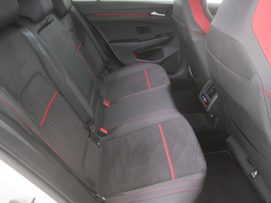 Volkswagen Golf - 2024