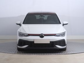 Volkswagen Golf - 2024