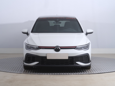 Volkswagen Golf - 2024