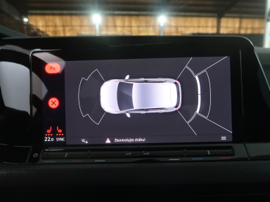 Volkswagen Golf - 2024