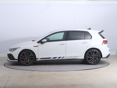 Volkswagen Golf - 2024