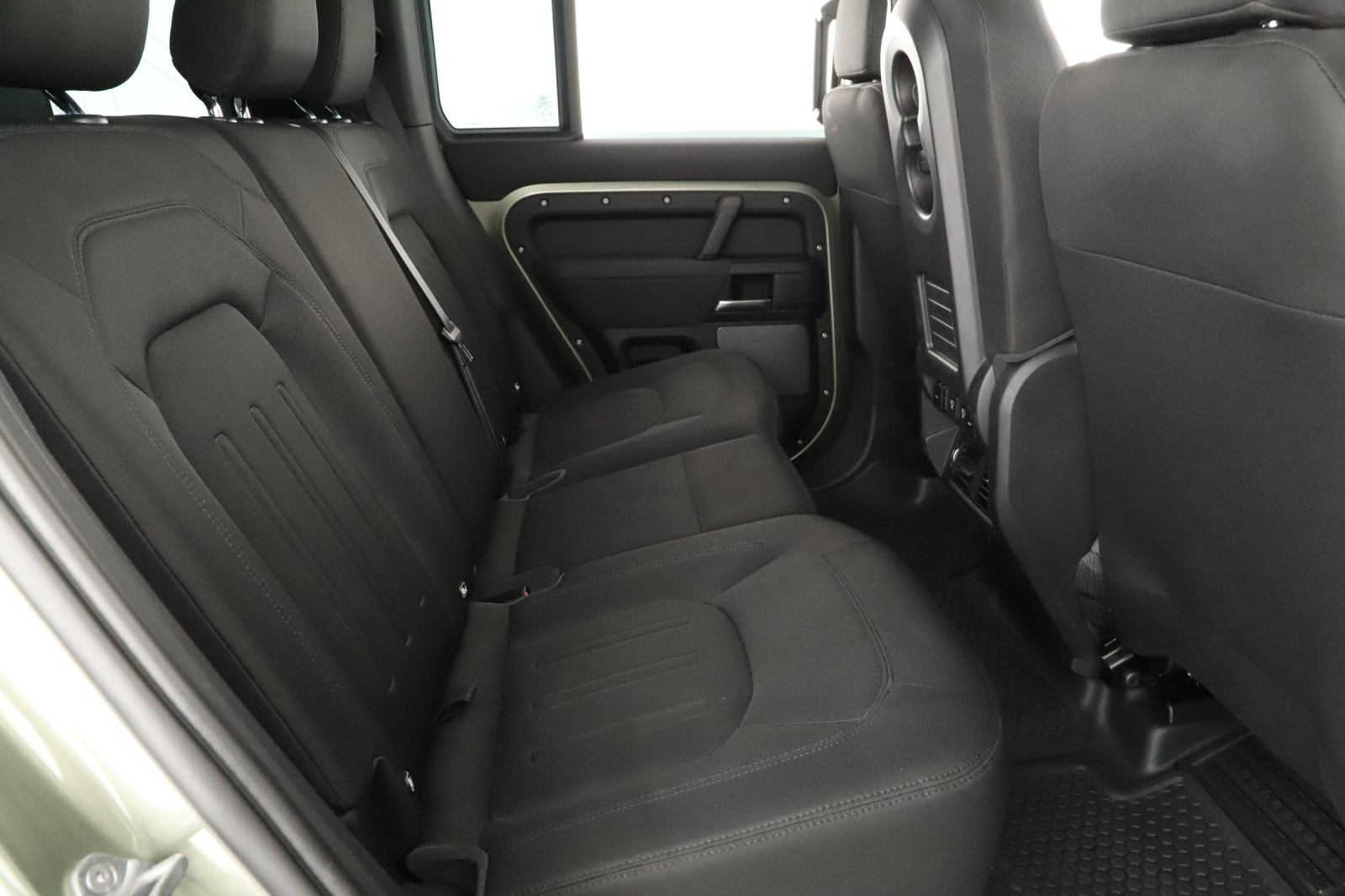 Land Rover Defender - 2021