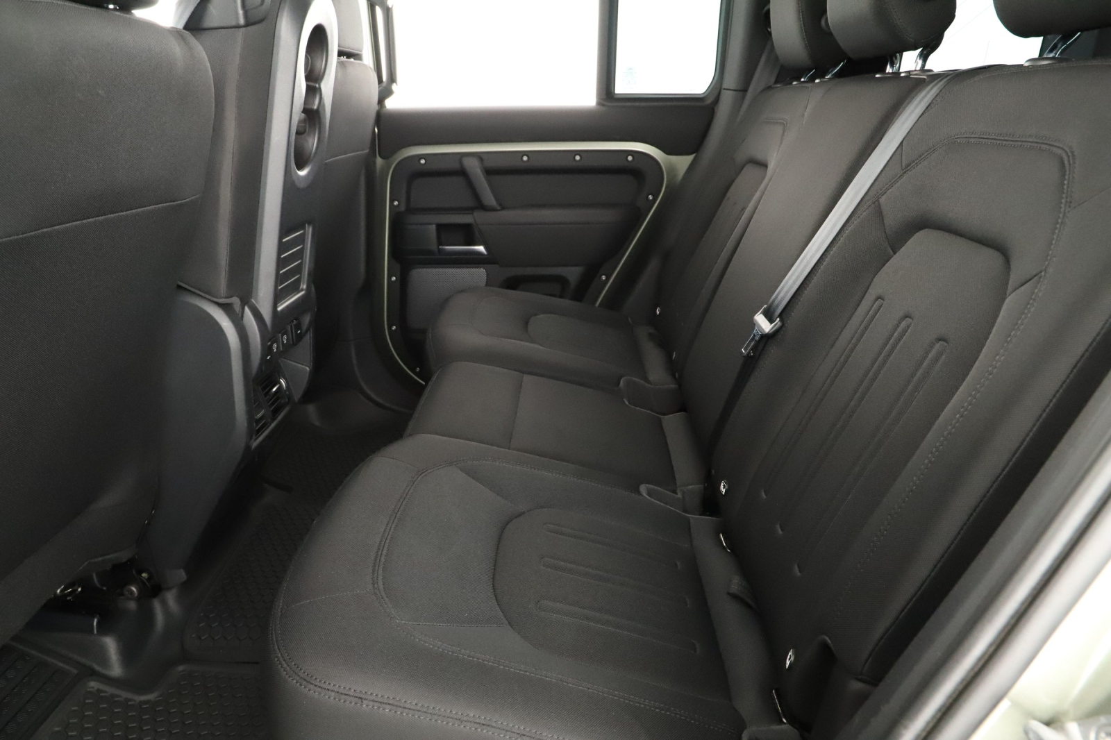 Land Rover Defender - 2021