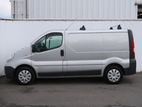 Nissan Primastar - 2011