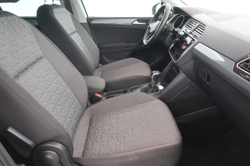 Volkswagen Tiguan, 2020