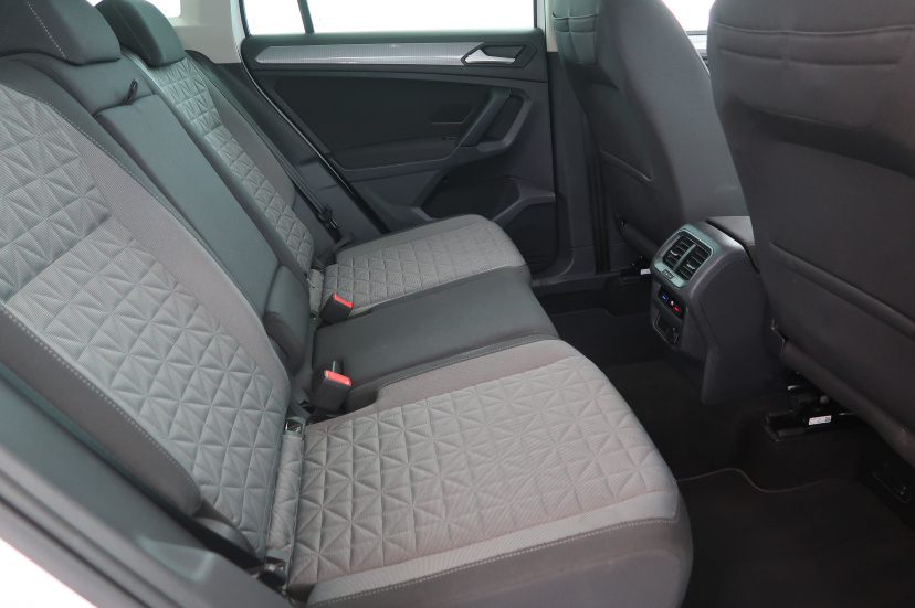 Volkswagen Tiguan, 2020