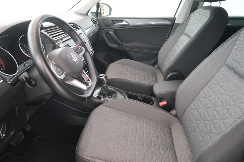 Volkswagen Tiguan, 2020