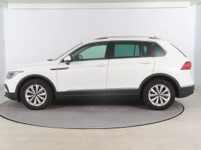 Volkswagen Tiguan - 2020
