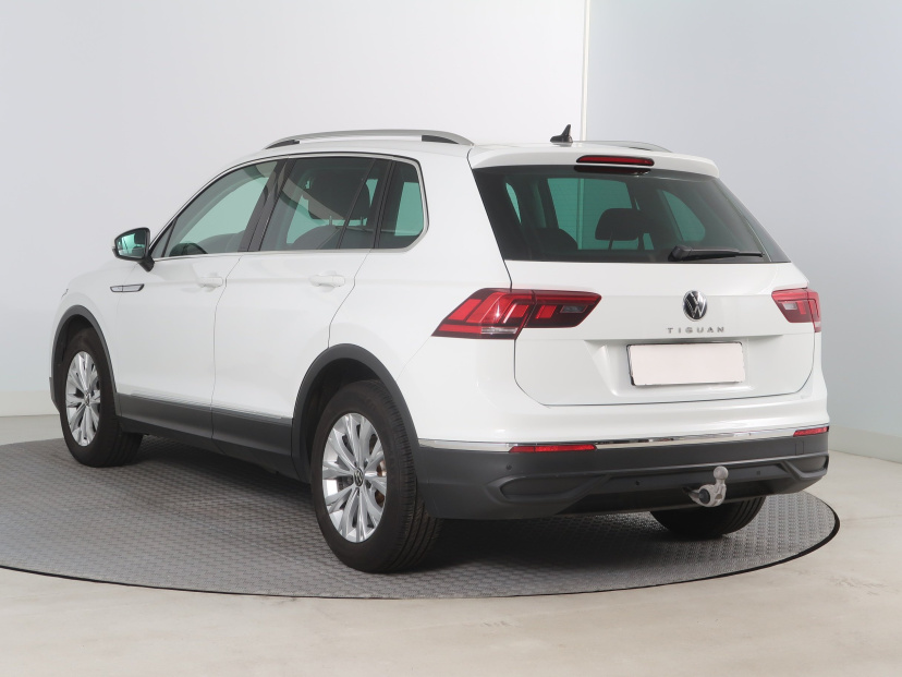 Volkswagen Tiguan, 2020