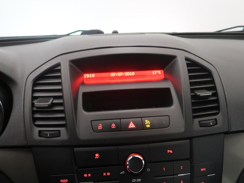 Opel Insignia, 2009