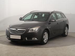 Opel Insignia - 2009