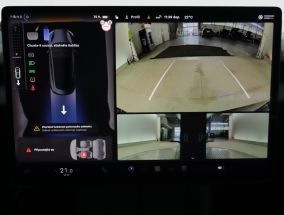 Tesla Model 3 - 2025