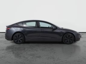 Tesla Model 3 - 2025