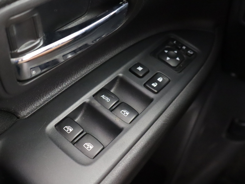 Mitsubishi Outlander, 2016