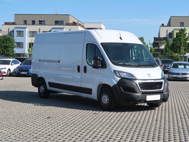Peugeot Boxer 2023