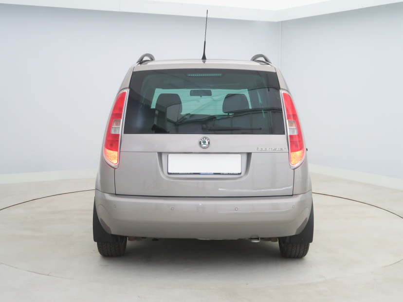 Škoda Roomster, 2010