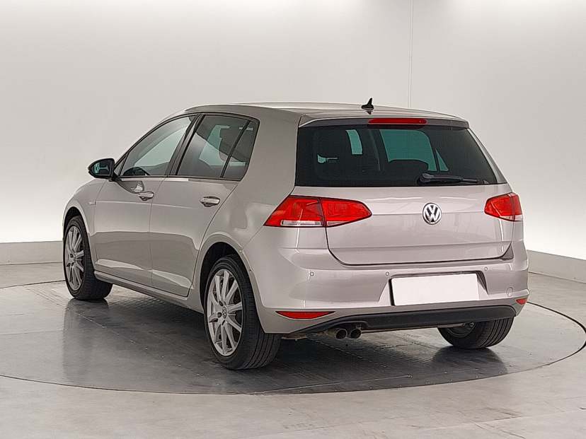 Volkswagen Golf, 2015
