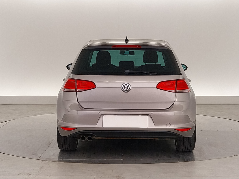 Volkswagen Golf, 2015