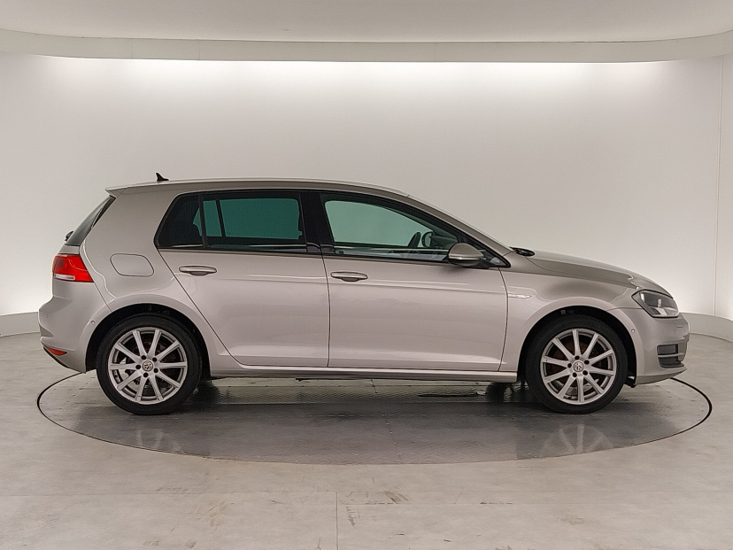 Volkswagen Golf, 2015