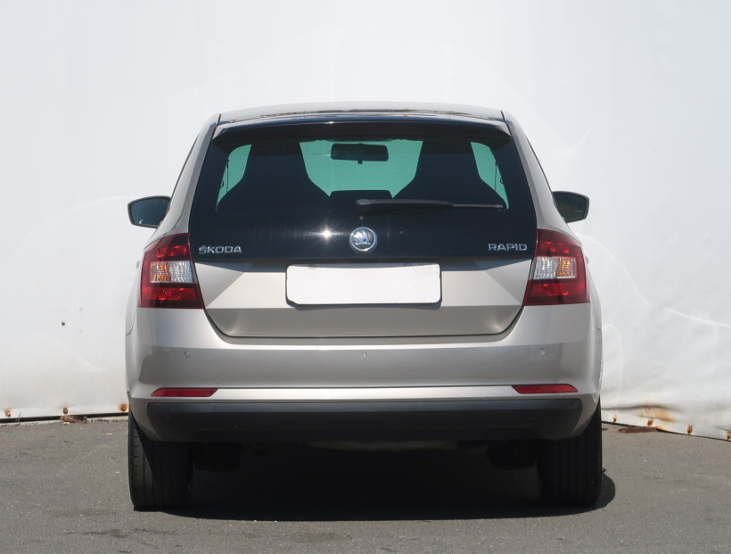 Škoda Rapid Spaceback, 2014