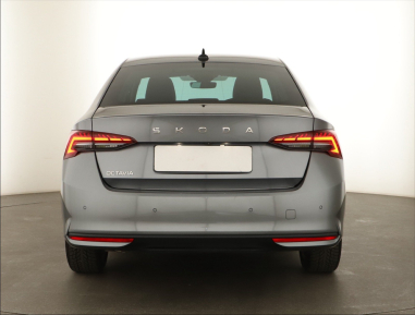 Škoda Octavia - 2024