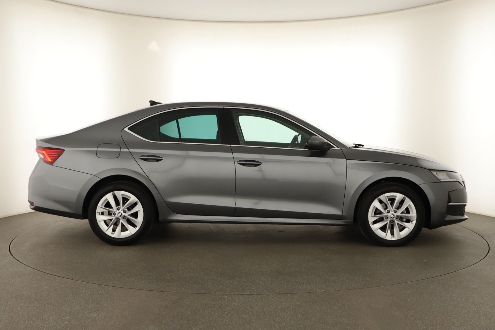 Škoda Octavia - 2024