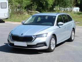 Škoda Octavia - 2021