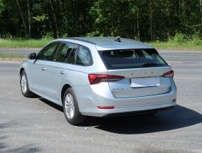 Škoda Octavia - 2021