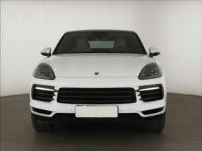 Porsche Cayenne - 2022