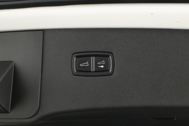 Porsche Cayenne - 2022