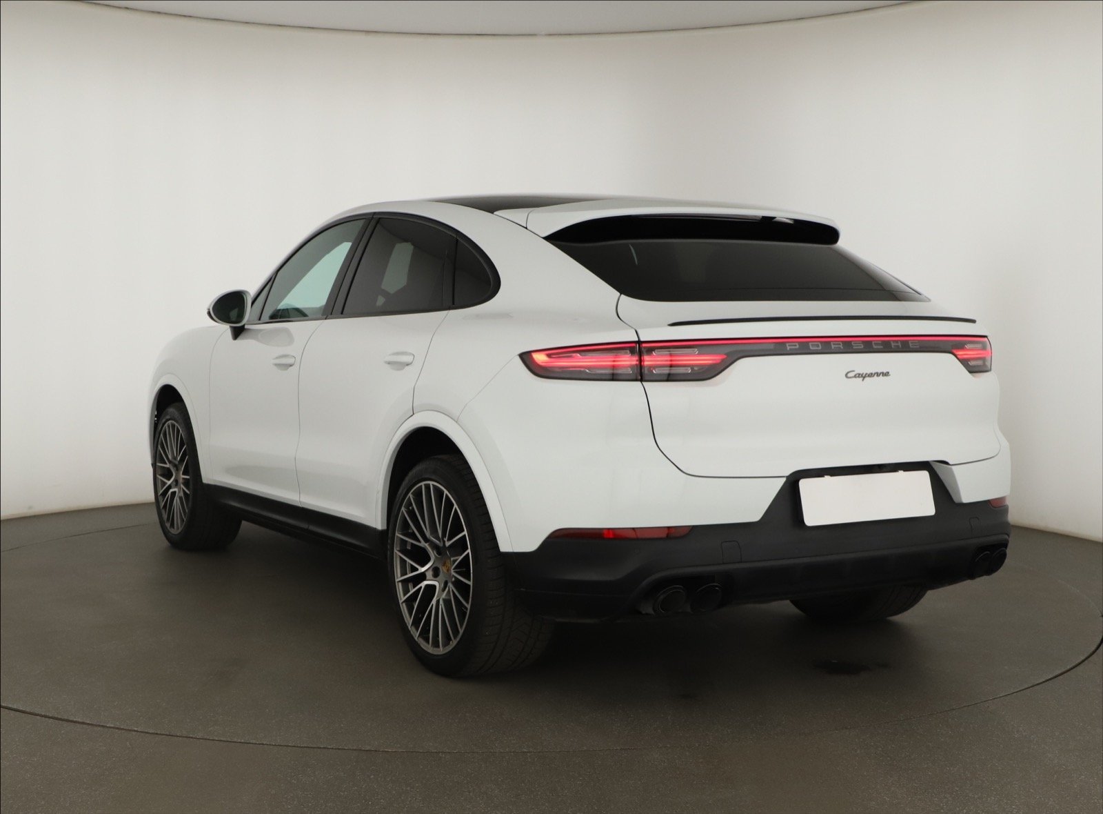 Porsche Cayenne - 2022