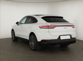 Porsche Cayenne - 2022