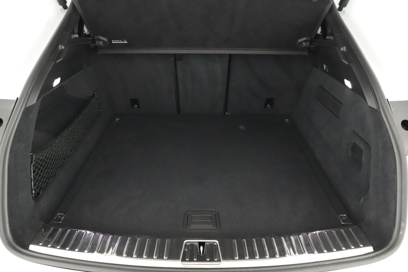 Porsche Cayenne - 2022