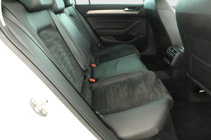 Volkswagen Passat, 2017
