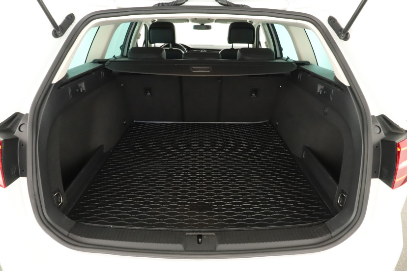 Volkswagen Passat, 2017