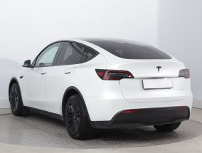 Tesla Model Y - 2023