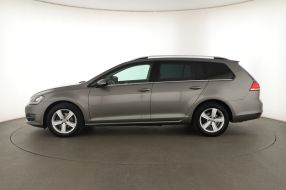 Volkswagen Golf - 2016