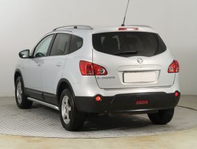 Nissan Qashqai+2 - 2009