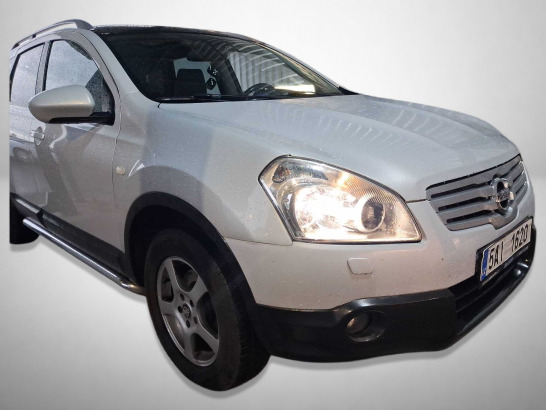 Nissan Qashqai+2