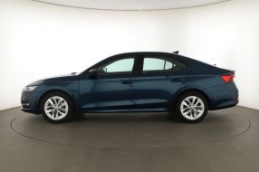 Škoda Octavia - 2023