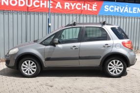 Suzuki SX4 - 2012