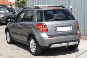 Suzuki SX4 - 2012