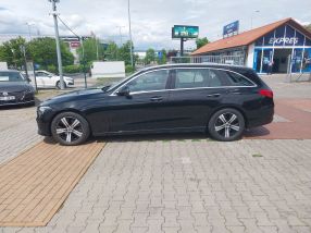 Mercedes-Benz C - 2023