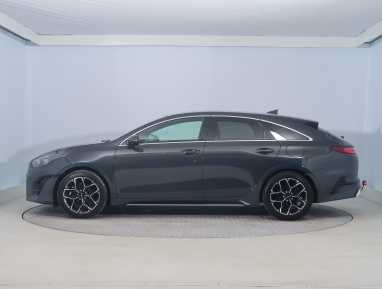 Kia ProCeed - 2025