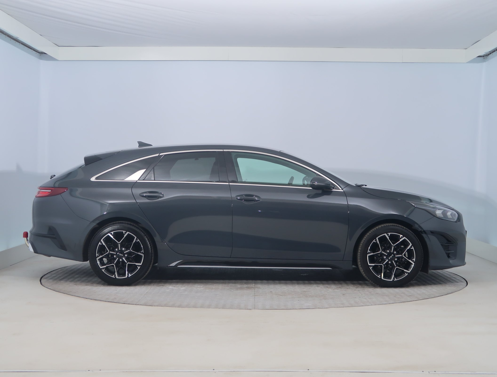 Kia ProCeed - 2025